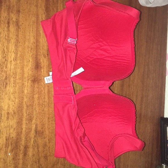 Victoria secret 34 DDD - Picture 2 of 2